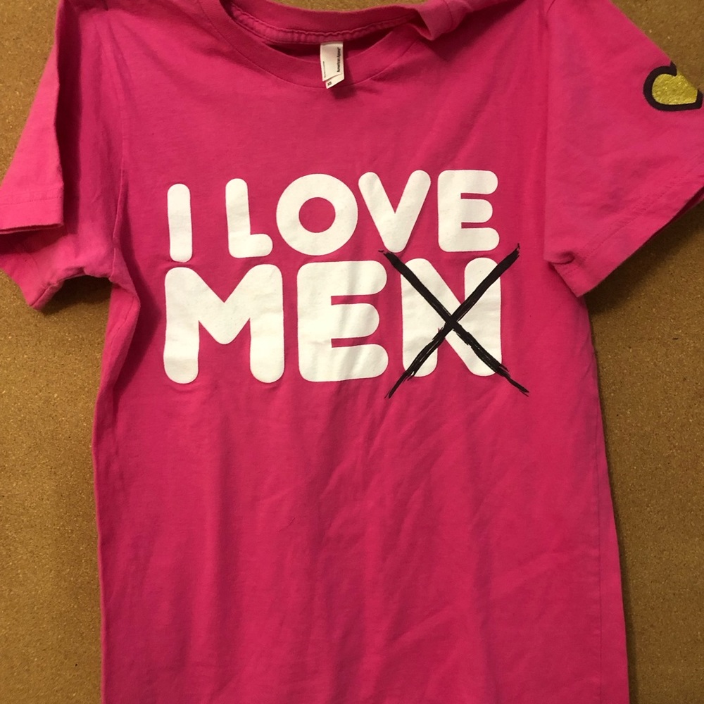 ‘Heart on my sleeve’ tee